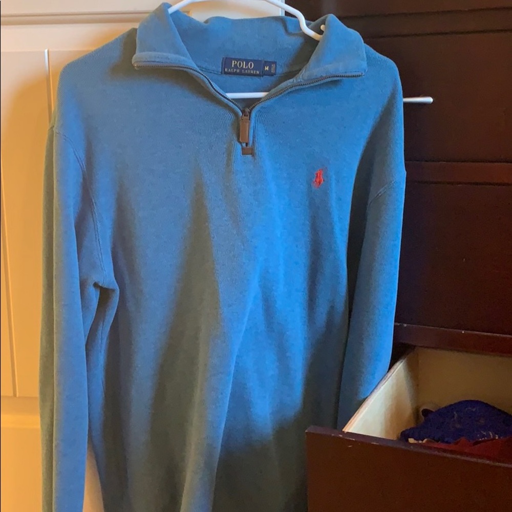 Polo pull over with mid zipper!